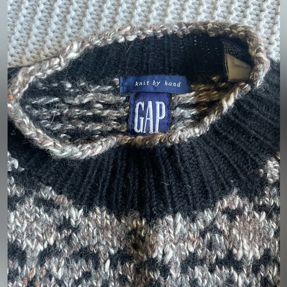 Hand knitted 71% real wool sweater - Picture 2 of 3